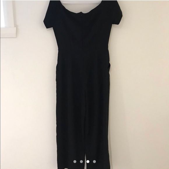 Long black off the shoulder jumpsuit - Picture 3 of 4